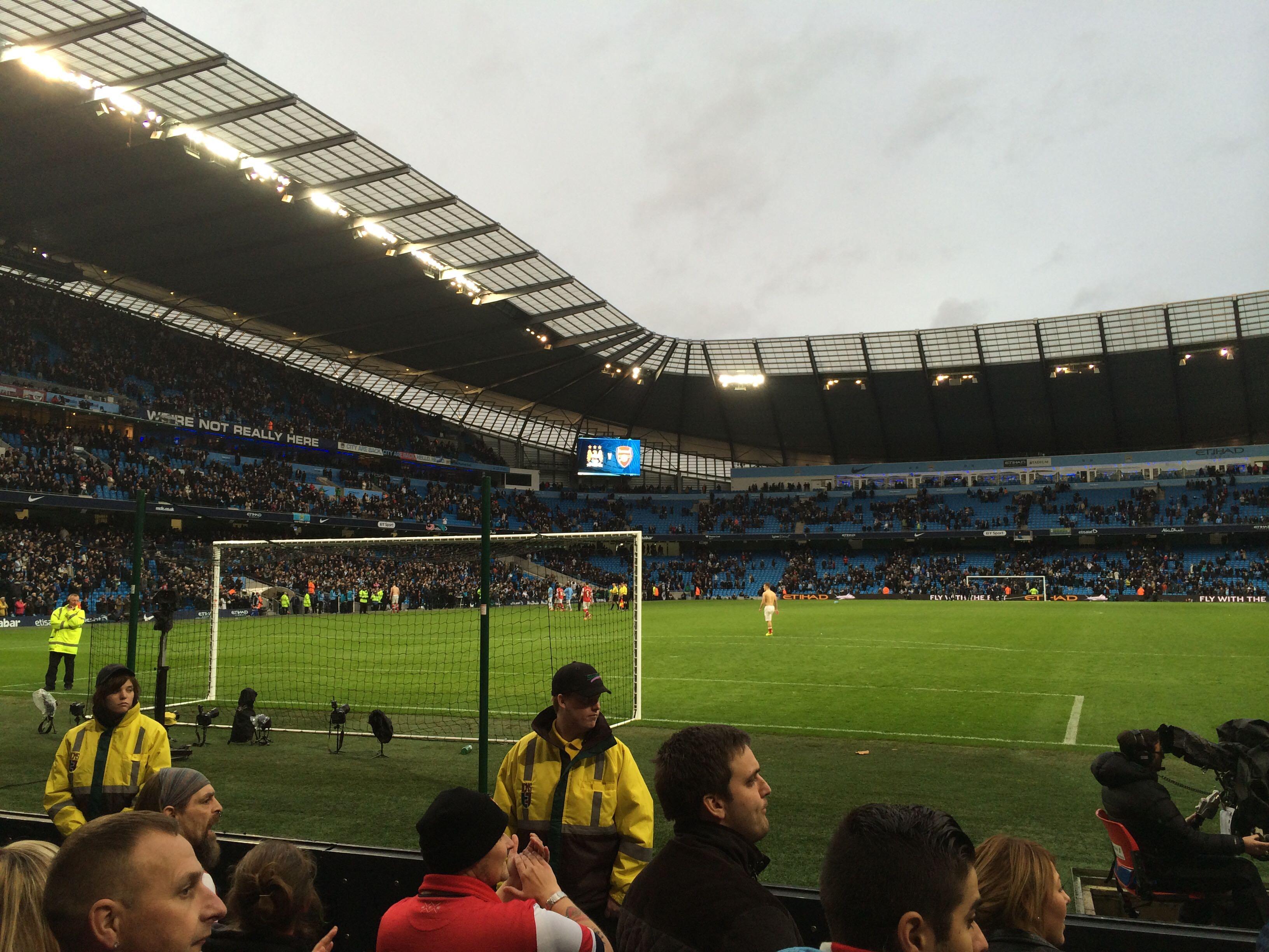 上的碰撞吸 上的碰撞吸